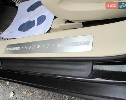 Черный Инфинити QX70, объемом двигателя 3.7 л и пробегом 235 тыс. км за 17300 $, фото 33 на Automoto.ua