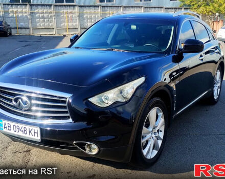 Черный Инфинити QX70, объемом двигателя 3 л и пробегом 176 тыс. км за 16500 $, фото 1 на Automoto.ua