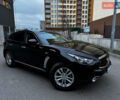 Черный Инфинити QX70, объемом двигателя 3.7 л и пробегом 230 тыс. км за 16500 $, фото 2 на Automoto.ua