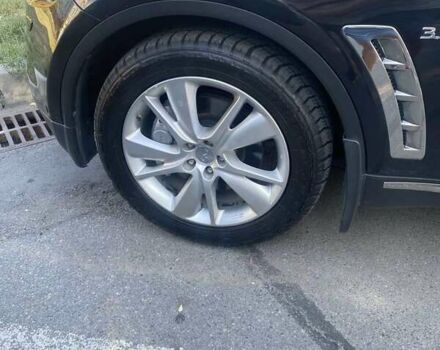 Черный Инфинити QX70, объемом двигателя 2.99 л и пробегом 168 тыс. км за 17900 $, фото 9 на Automoto.ua