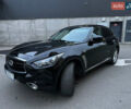 Черный Инфинити QX70, объемом двигателя 3.7 л и пробегом 230 тыс. км за 16500 $, фото 10 на Automoto.ua