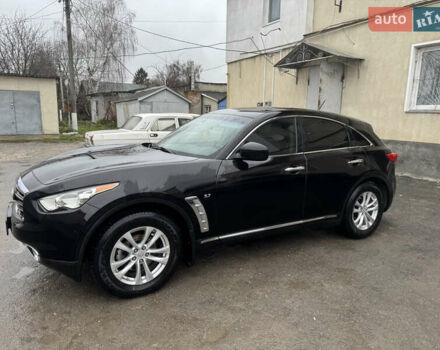 Черный Инфинити QX70, объемом двигателя 3.7 л и пробегом 185 тыс. км за 17700 $, фото 8 на Automoto.ua