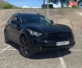 Черный Инфинити QX70, объемом двигателя 3.7 л и пробегом 153 тыс. км за 15550 $, фото 1 на Automoto.ua