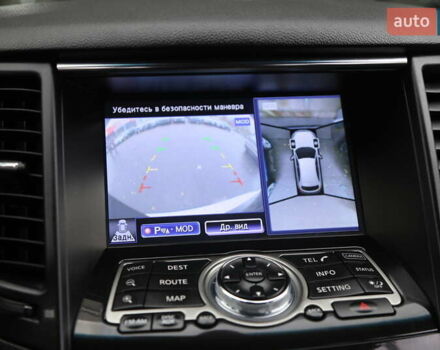 Черный Инфинити QX70, объемом двигателя 3.7 л и пробегом 150 тыс. км за 19500 $, фото 17 на Automoto.ua