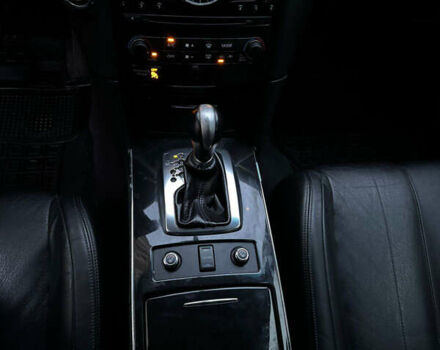 Черный Инфинити QX70, объемом двигателя 3.7 л и пробегом 230 тыс. км за 16500 $, фото 31 на Automoto.ua