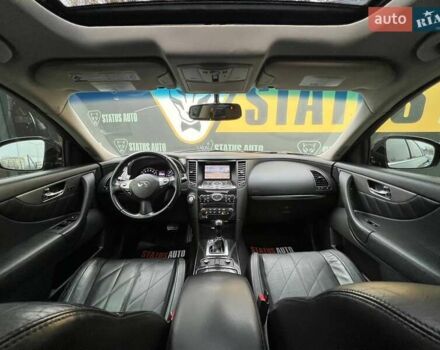 Чорний Інфініті QX70, об'ємом двигуна 3.7 л та пробігом 190 тис. км за 16900 $, фото 29 на Automoto.ua