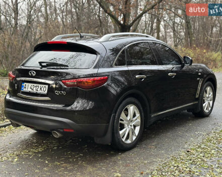 Черный Инфинити QX70, объемом двигателя 2.99 л и пробегом 154 тыс. км за 18700 $, фото 4 на Automoto.ua