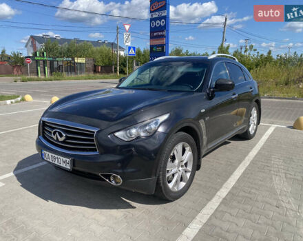 Чорний Інфініті QX70, об'ємом двигуна 2.99 л та пробігом 173 тис. км за 18000 $, фото 7 на Automoto.ua