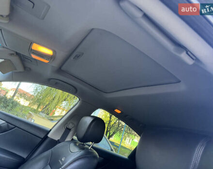 Черный Инфинити QX70, объемом двигателя 3.7 л и пробегом 185 тыс. км за 17999 $, фото 16 на Automoto.ua