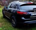 Черный Инфинити QX70, объемом двигателя 3.7 л и пробегом 192 тыс. км за 15500 $, фото 7 на Automoto.ua