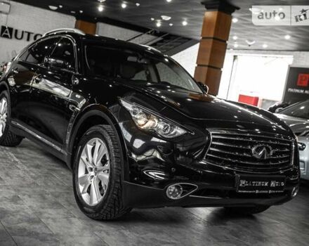 Чорний Інфініті QX70, об'ємом двигуна 3.7 л та пробігом 82 тис. км за 26900 $, фото 5 на Automoto.ua