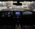 Черный Инфинити QX70, объемом двигателя 0 л и пробегом 219 тыс. км за 15500 $, фото 5 на Automoto.ua