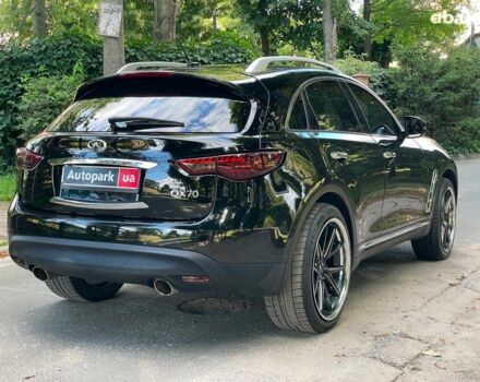 Черный Инфинити QX70, объемом двигателя 3.7 л и пробегом 172 тыс. км за 25390 $, фото 6 на Automoto.ua