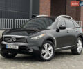 Черный Инфинити QX70, объемом двигателя 3.7 л и пробегом 131 тыс. км за 14299 $, фото 1 на Automoto.ua