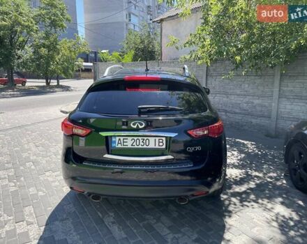 Черный Инфинити QX70, объемом двигателя 3.7 л и пробегом 86 тыс. км за 17000 $, фото 2 на Automoto.ua