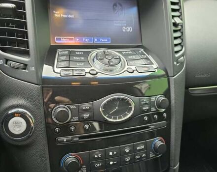 Черный Инфинити QX70, объемом двигателя 3.7 л и пробегом 186 тыс. км за 17800 $, фото 33 на Automoto.ua