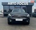Черный Инфинити QX70, объемом двигателя 3.7 л и пробегом 165 тыс. км за 13490 $, фото 3 на Automoto.ua