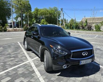 Черный Инфинити QX70, объемом двигателя 3.7 л и пробегом 186 тыс. км за 17800 $, фото 6 на Automoto.ua