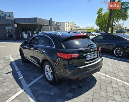 Черный Инфинити QX70, объемом двигателя 3.7 л и пробегом 186 тыс. км за 17800 $, фото 18 на Automoto.ua