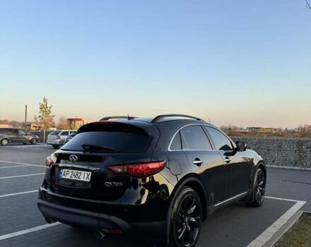 Черный Инфинити QX70, объемом двигателя 3.7 л и пробегом 210 тыс. км за 23500 $, фото 1 на Automoto.ua