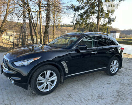 Чорний Інфініті QX70, об'ємом двигуна 3.7 л та пробігом 193 тис. км за 18900 $, фото 17 на Automoto.ua