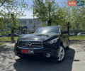 Черный Инфинити QX70, объемом двигателя 3 л и пробегом 215 тыс. км за 17500 $, фото 1 на Automoto.ua