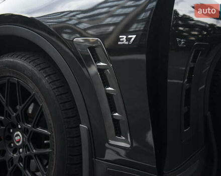 Черный Инфинити QX70, объемом двигателя 3.7 л и пробегом 124 тыс. км за 23000 $, фото 15 на Automoto.ua