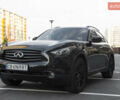 Черный Инфинити QX70, объемом двигателя 3.7 л и пробегом 114 тыс. км за 24999 $, фото 4 на Automoto.ua