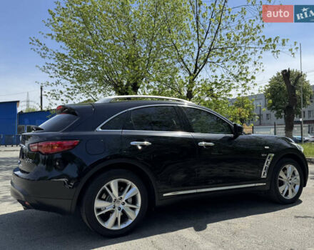 Черный Инфинити QX70, объемом двигателя 3 л и пробегом 215 тыс. км за 17500 $, фото 22 на Automoto.ua