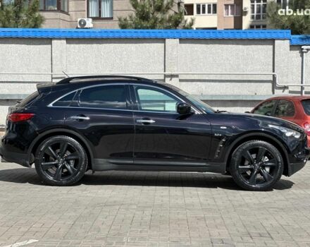 Чорний Інфініті QX70, об'ємом двигуна 3 л та пробігом 178 тис. км за 19990 $, фото 5 на Automoto.ua
