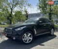 Черный Инфинити QX70, объемом двигателя 3 л и пробегом 215 тыс. км за 17500 $, фото 6 на Automoto.ua