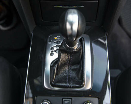 Черный Инфинити QX70, объемом двигателя 3.7 л и пробегом 124 тыс. км за 23000 $, фото 29 на Automoto.ua