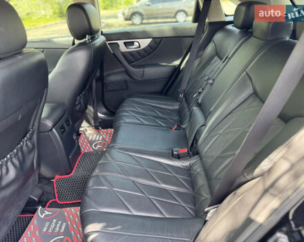 Черный Инфинити QX70, объемом двигателя 3 л и пробегом 215 тыс. км за 17500 $, фото 40 на Automoto.ua