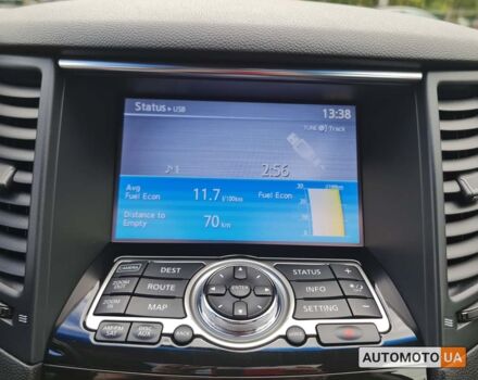 Черный Инфинити QX70, объемом двигателя 3.7 л и пробегом 80 тыс. км за 26499 $, фото 18 на Automoto.ua
