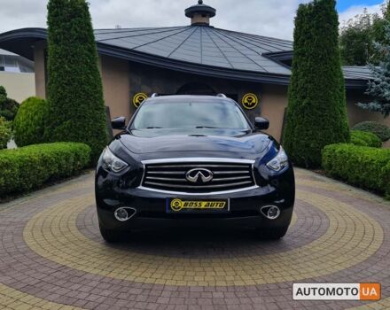 Черный Инфинити QX70, объемом двигателя 3.7 л и пробегом 80 тыс. км за 26499 $, фото 7 на Automoto.ua
