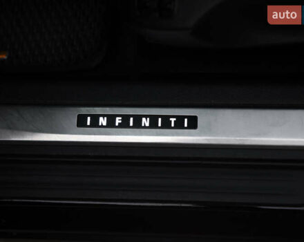Черный Инфинити QX70, объемом двигателя 3.7 л и пробегом 124 тыс. км за 23000 $, фото 42 на Automoto.ua