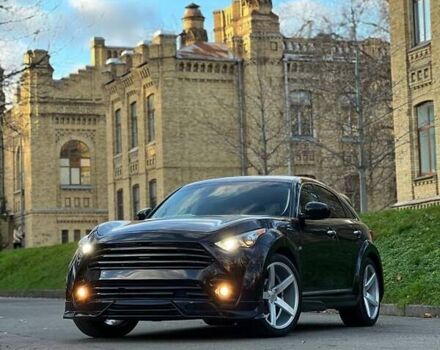 Черный Инфинити QX70, объемом двигателя 3.7 л и пробегом 128 тыс. км за 26500 $, фото 6 на Automoto.ua