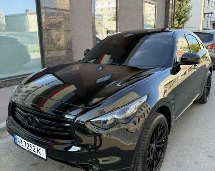 Черный Инфинити QX70, объемом двигателя 3.7 л и пробегом 81 тыс. км за 28500 $, фото 13 на Automoto.ua