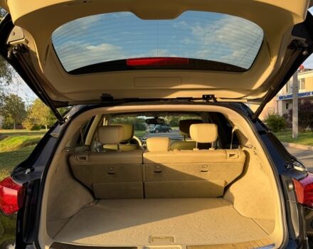 Черный Инфинити QX70, объемом двигателя 3.7 л и пробегом 170 тыс. км за 22300 $, фото 6 на Automoto.ua