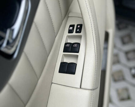 Черный Инфинити QX70, объемом двигателя 3.7 л и пробегом 194 тыс. км за 14900 $, фото 12 на Automoto.ua