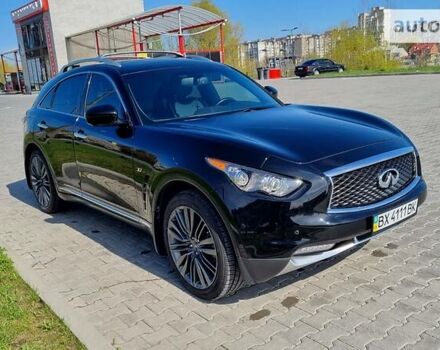 Черный Инфинити QX70, объемом двигателя 3.7 л и пробегом 155 тыс. км за 21300 $, фото 15 на Automoto.ua