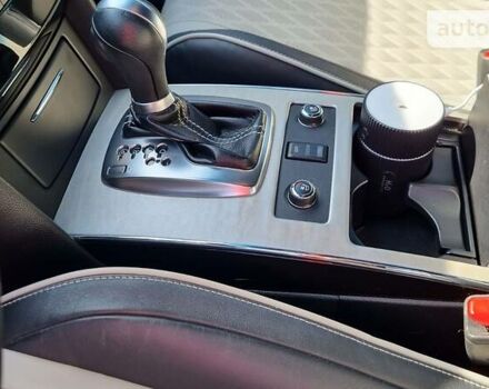 Черный Инфинити QX70, объемом двигателя 3.7 л и пробегом 155 тыс. км за 21300 $, фото 34 на Automoto.ua