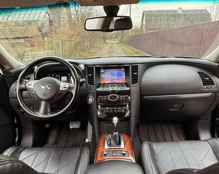Черный Инфинити QX70, объемом двигателя 2.99 л и пробегом 169 тыс. км за 23999 $, фото 20 на Automoto.ua