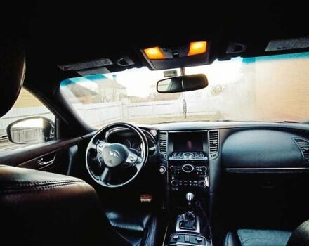 Черный Инфинити QX70, объемом двигателя 3.7 л и пробегом 160 тыс. км за 18500 $, фото 4 на Automoto.ua