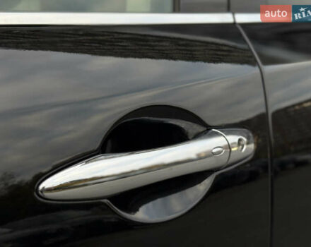 Черный Инфинити QX70, объемом двигателя 3.7 л и пробегом 141 тыс. км за 21500 $, фото 6 на Automoto.ua