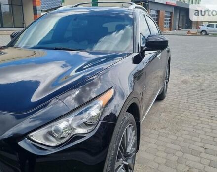 Черный Инфинити QX70, объемом двигателя 3.7 л и пробегом 155 тыс. км за 21300 $, фото 55 на Automoto.ua