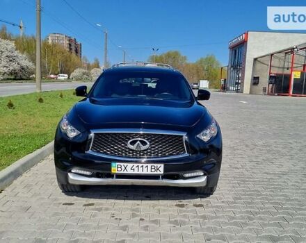 Черный Инфинити QX70, объемом двигателя 3.7 л и пробегом 155 тыс. км за 21300 $, фото 1 на Automoto.ua