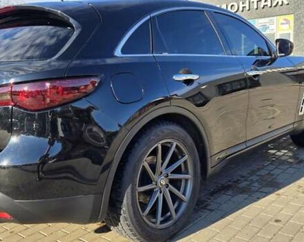 Черный Инфинити QX70, объемом двигателя 3.7 л и пробегом 168 тыс. км за 20800 $, фото 6 на Automoto.ua