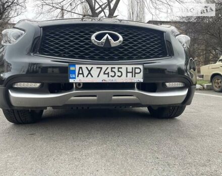 Чорний Інфініті QX70, об'ємом двигуна 3.7 л та пробігом 114 тис. км за 26900 $, фото 5 на Automoto.ua