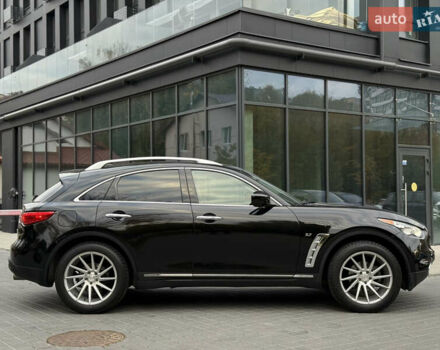 Черный Инфинити QX70, объемом двигателя 3.7 л и пробегом 141 тыс. км за 21500 $, фото 11 на Automoto.ua